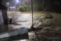 BANJIR SOLORAYA : Hujan Lebat, Warga Dukuh Buntung Karanganyar Diungsikan