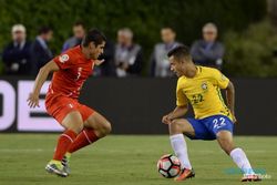 COPA AMERICA CENTENARIO : Gol "Tangan Tuhan" Rudiaz Bikin Brasil Tersingkir