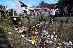 BANJIR SOLO : Wali Kota Tetapkan Status Darurat Bencana
