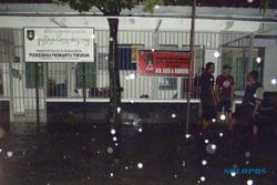 BANJIR SOLORAYA : Minggu Pagi Disambut Hujan, Ini Sebaran Genangan di Sukoharjo
