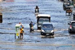 ROB SEMARANG : Rob dan Banjir Perlu Dinas Tersendiri?