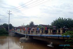 INFRASTRUKTUR SRAGEN : Fondasi Ambles, Jembatan Bejingan Patah