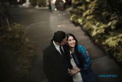 KABAR ARTIS : Mengintip Momen Romantis Pre-Wedding Sandra Dewi di Jepang