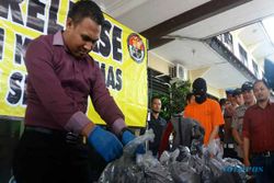 RAZIA PETASAN : Penjual Mercon Ditangkap, 25 Kg Bahan Peledak Disita