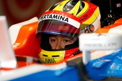 Manajer Masih Upayakan Rio Haryanto Tampil di F1 2017