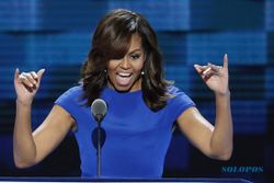 DINAMIKA PILPRES AS : Video dan Isi Teks Pidato Istri Obama di Konvensi Partai Demokrat
