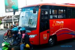 TRANSPORTASI SEMARANG : Warga Getol Naik Angkutan Umum, Semarang Raih Penghargaan Kemenhub