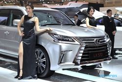 MOBIL LEXUS : Lexus Dominasi Pasar SUV Mewah Indonesia