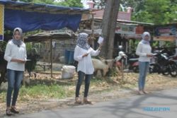 KISAH INSPIRATIF : Jelang Iduladha, 3 Gadis Cantik Jual Kambing Kurban di Semarang