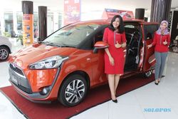 MOBIL TOYOTA : Genjot Penjualan, Beli Sienta Gratis Sepeda Gunung