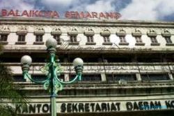 Balai Kota Semarang Tanpa Kantin untuk Nongkrong PNS