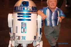 KABAR DUKA : Kenny Baker: Pengendali Robot R2-D2 Starwars Meninggal