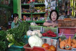 HARGA KEBUTUHAN POKOK : Pedagang di Pasar Menanti Momen Iduladha