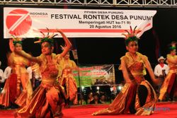 HUT RI : Begini kemeriahan Festival Rontek Warga Punung