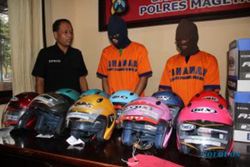 PENCURIAN MAGETAN : 3 Pencuri Spesiali Helm di Magetan Dibekuk Polisi