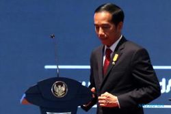 HARI PANGAN SEDUNIA : Jokowi Tak Mau Bicara Muluk-Muluk Soal Ekspor Beras