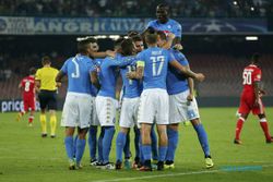 LIGA CHAMPIONS : Napoli Diprediksi Mampu Sulitkan Madrid