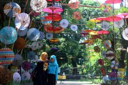 FESTIVAL PAYUNG INDONESIA : Inilah 6 Kantong Parkir Tampung Pengunjung