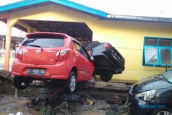 BANJIR GARUT : 20 Meninggal, Ini Foto-Foto Kedahsyatan Banjir dan Longsor Garut
