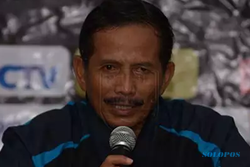 Essien Gabung, Ini Komentar Pelatih Persib Bandung