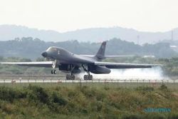 NUKLIR KOREA UTARA : AS Terbangkan 2 Pesawat Pengebom di Korsel