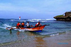 Ombak Besar Terbelah, Fenomena Rip Current di Pantai Selatan Jawa