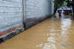 BANJIR PONOROGO : Hujan Deras, Puluhan Rumah di Sukorejo dan Kauman Terendam Air
