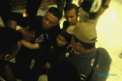 KERUSUHAN SUPORTER : Polisi Tembakkan Gas Air Mata di Stadion Maguwoharjo, Puluhan Orang Tumbang