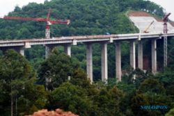 FOTO TOL SEMARANG-SOLO : Megahnya Jembatan Tol Bawen-Salatiga