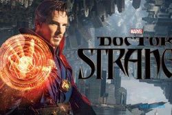 BOX OFFICE HOLLYWOOD : Sesuai Prediksi, Doctor Strange Jawara Box Office
