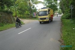 TEROR WONOGIRI : Nekat! ABG Pelempar Batu di Jalan Wonogiri-Purwantoro Tantang Polisi