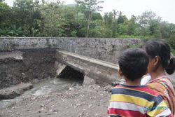 INFRASTRUKTUR  BANTUL : Bendungan Karang Jebol, 64 Hektar Lahan Terancam Kurang Air
