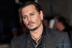 FILM TERBARU : Johnny Depp Bintangi Fantastic Beasts