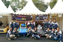 KAMPUS DI SEMARANG :  Mobil Bikinan Undip Teririt Ke-2 Se-Indonesia