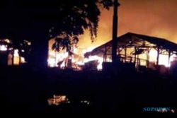 KEBAKARAN SEMARANG : Saksi Pasar Waru Terbakar Diperiksa Polisi