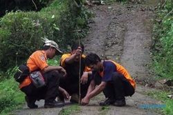 BENCANA KARANGANYAR : Hujan Deras Sepekan, Muncul Retakan Baru di Seloromo Karanganyar