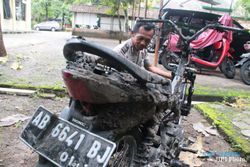 KEBAKARAN BANTUL : Diservis, Motor Malah Terbakar Habis