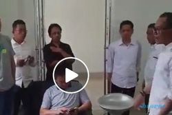 VIDEO : Sit Down! Menakertrans Bentak Tenaga Kerja Asal Tiongkok
