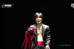 Pamer Perut Six Pack, Taemin Shinee Panaskan Panggung MAMA 2016