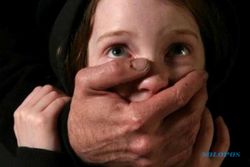 Anak Korban Penculikan Ini Lolos Usai Berani Tendang & Pukuli Pelaku