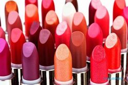 Ini Tips Jitu Pilih Lipstik untuk Bibirmu