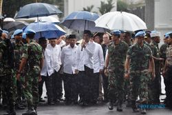 Hujan Deras, Jokowi Sempat Diminta Tak ke Monas, Tapi....