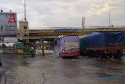 BANJIR SEMARANG : DPU Semarang Evaluasi Banjir di Kaligawe
