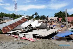 GEMPA ACEH : Gempa Kembali Mengguncang, Warga Pidie Jaya Berhamburan