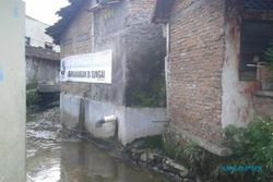 PENATAAN KOTA SOLO : Puluhan Rumah di Sempadan Kali Tegal Konas Bakal Dibongkar