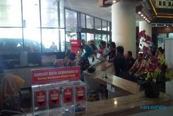 Biaya Urus STNK dan BPKB Naik, Samsat di Semarang Diserbu Warga
