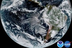 Konferensi Bumi Datar di AS Bahas Kebohongan NASA