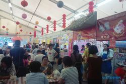 TAHUN BARU IMLEK : Pelaksanaan Festival Kuliner Imlek di Semarang Dijaga Aparat Bersenjata