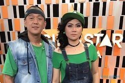 RISING STAR INDONESIA : Terpaut 1%, Agung dan Mieke Tembus Babak Super 12