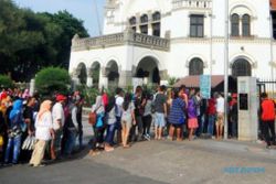 Peras Bus Wisata di Lawang Sewu Semarang, 6 Juru Parkir Dicokok Tim Saber Pungli